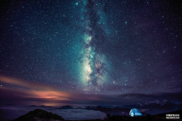 牛背上的星空(图片荣获2013年中国国家地理极致摄影大赛特别大奖)