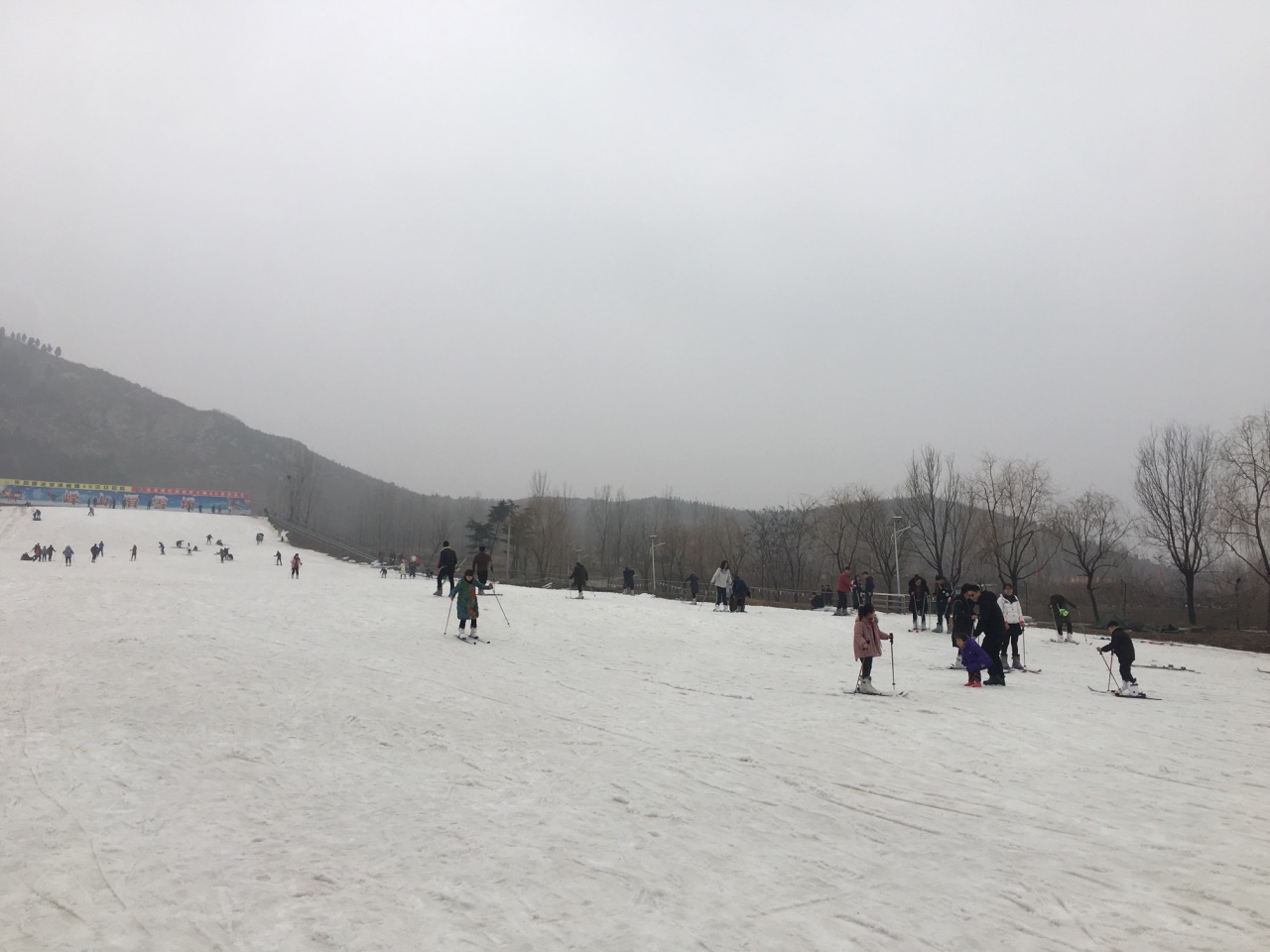 峄山滑雪场