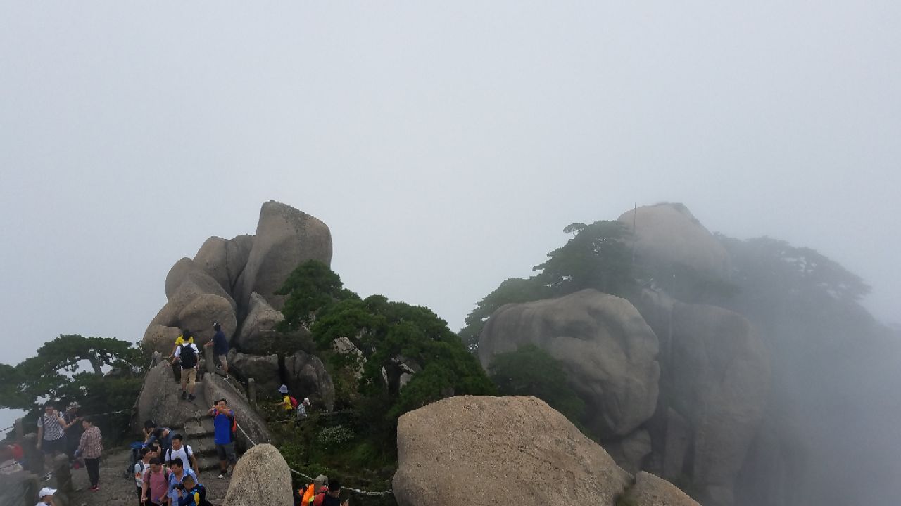 黄山风景区天都峰好玩吗,黄山风景区天都峰景点怎么样