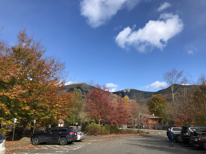 美国白山赏红叶遇初雪,风景美到神安排