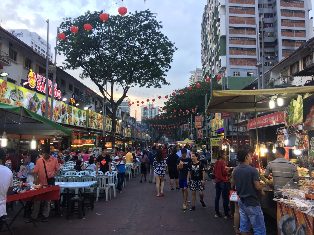 阿罗街jalan alor