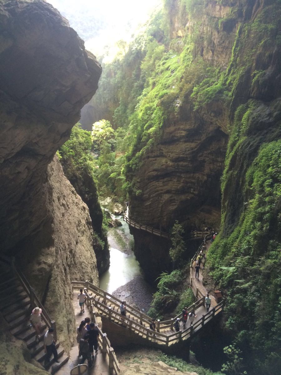 龙水峡地缝