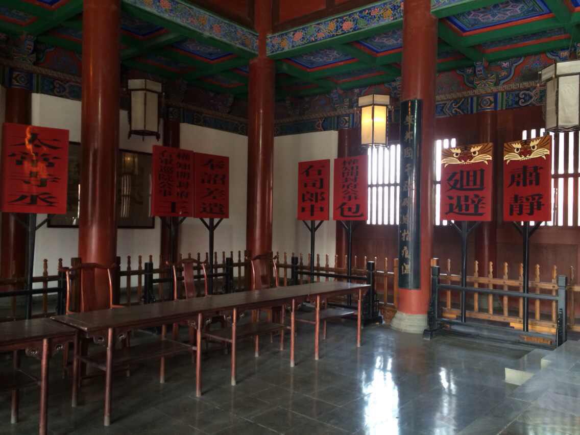 是当时天下第一首府,因为著名的包拯包青天曾经做过开封府府尹,来此感图片