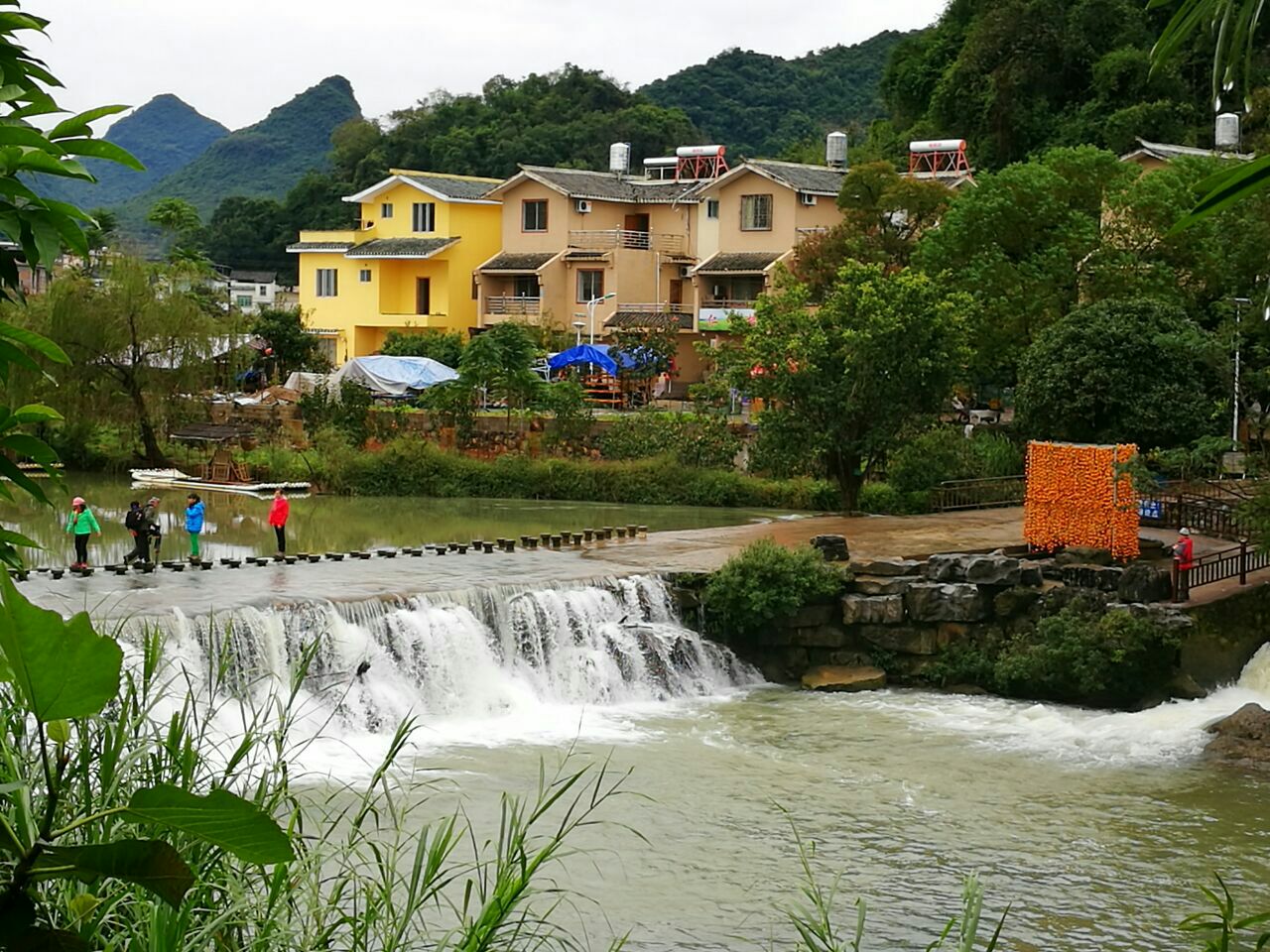 【携程攻略】恭城恭城红岩村景点,到处都系柿子树周围很安静漂亮啊