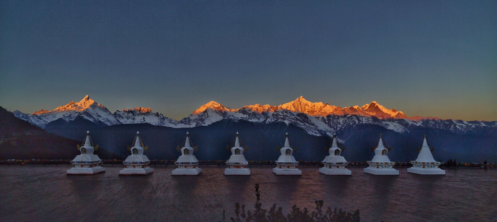 梅里雪山