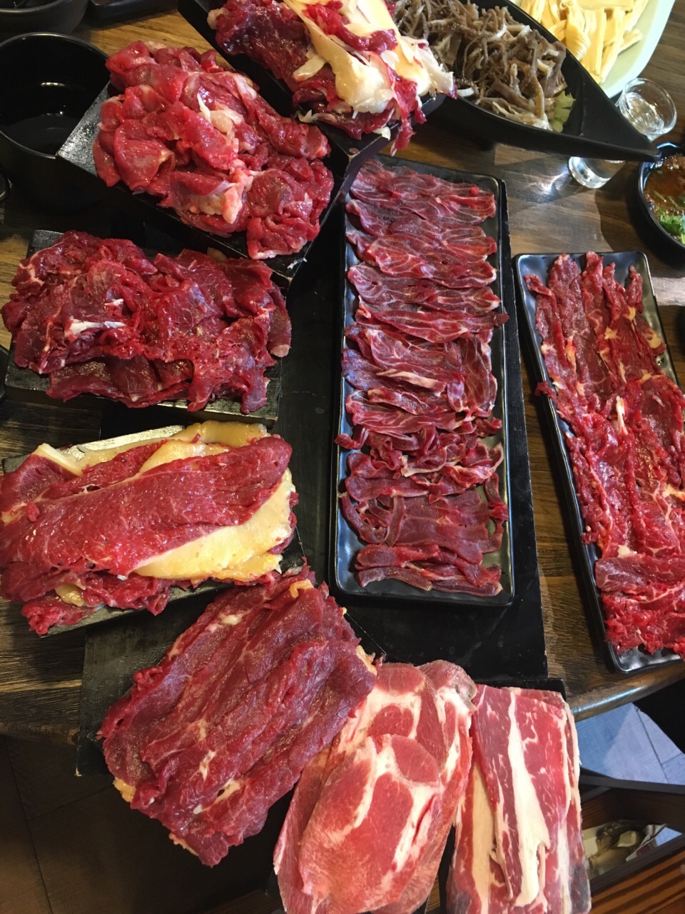 潮香牛宴潮汕鲜牛肉火锅(飞洲国际广场店)
