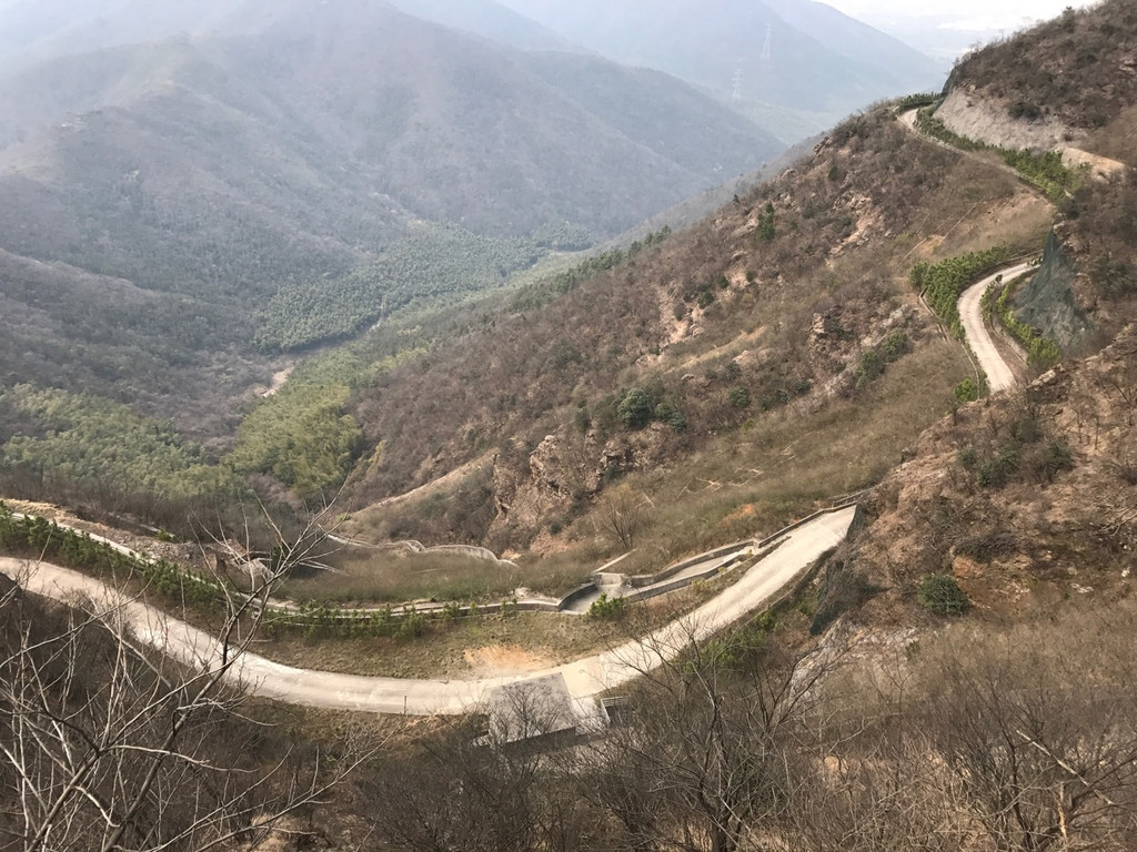 阳光明媚二月天 春风送我上青山 ——宜兴铜官山,长兴乌龙古道徒步