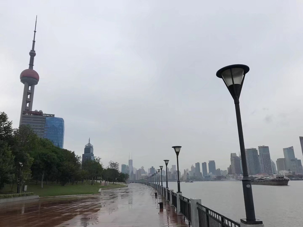 浦江美景映两岸, 微风细雨伴我行——浦东滨江晨走纪实(上)