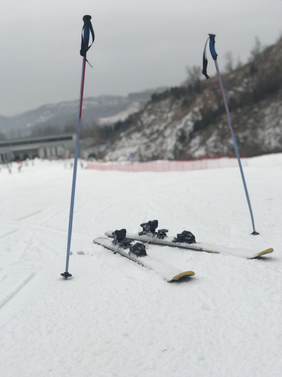 太谷梅苑南山滑雪场好玩吗,太谷梅苑南山滑雪场景点样