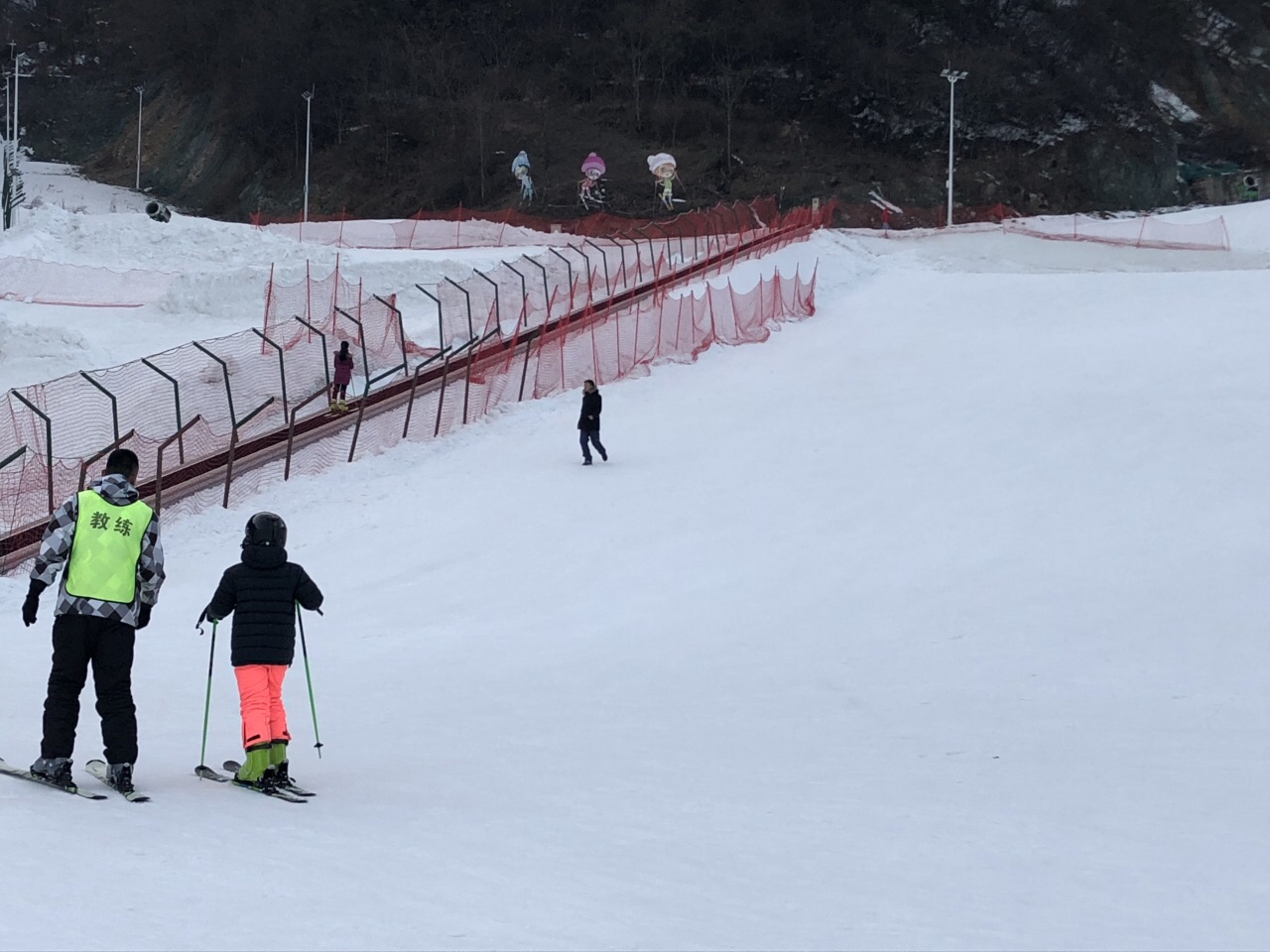 龙降坪国际滑雪场