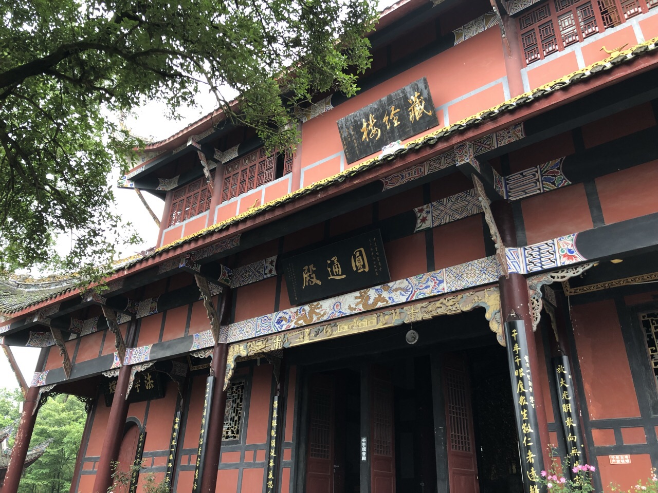 我想来推荐一下时刻后门不远的圣寿寺.