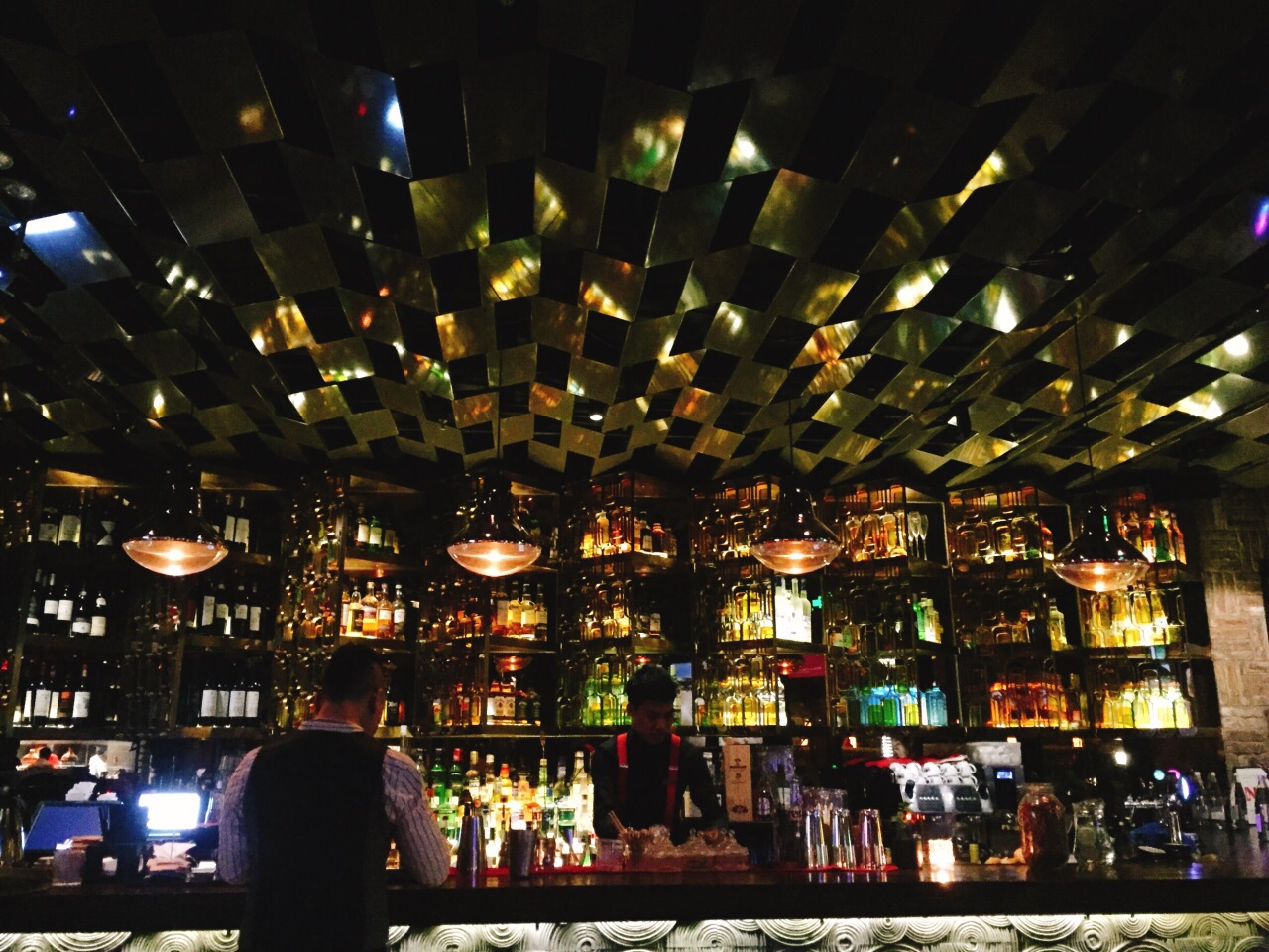 brownstone tapas & lounge布朗石西班牙餐厅酒吧(陆家嘴店)