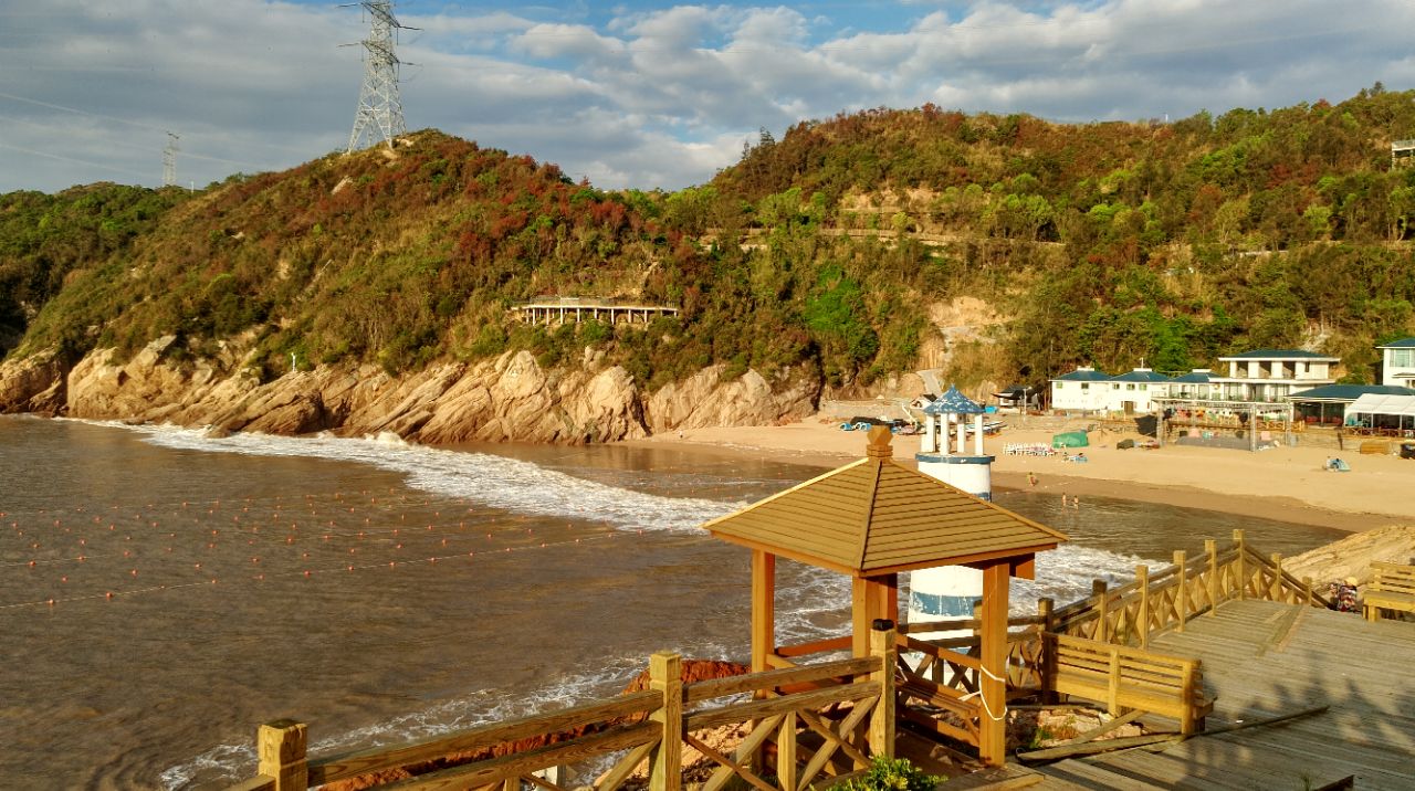 牛郎岗海滨景区