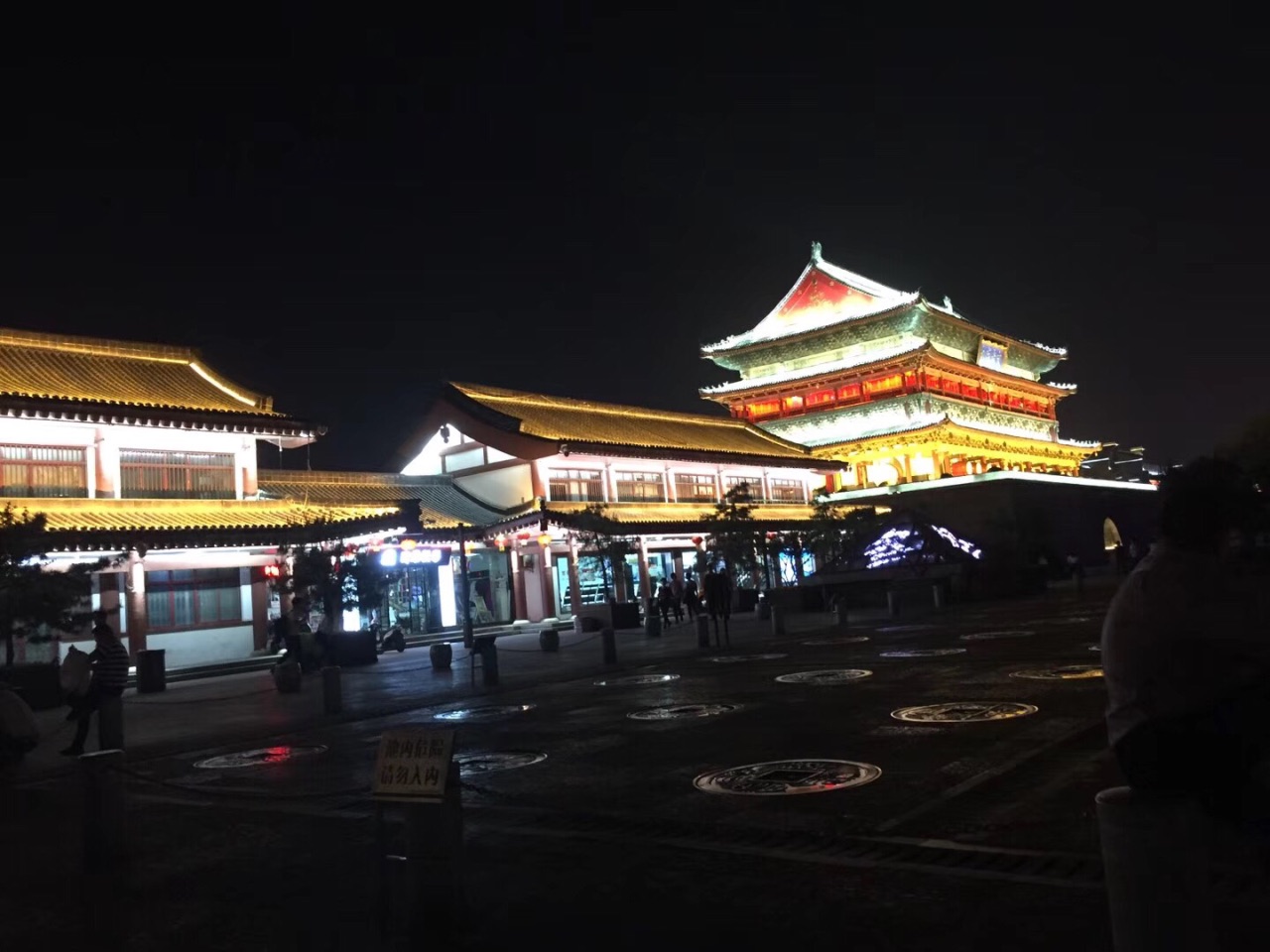 西安钟楼旅游景点攻略图