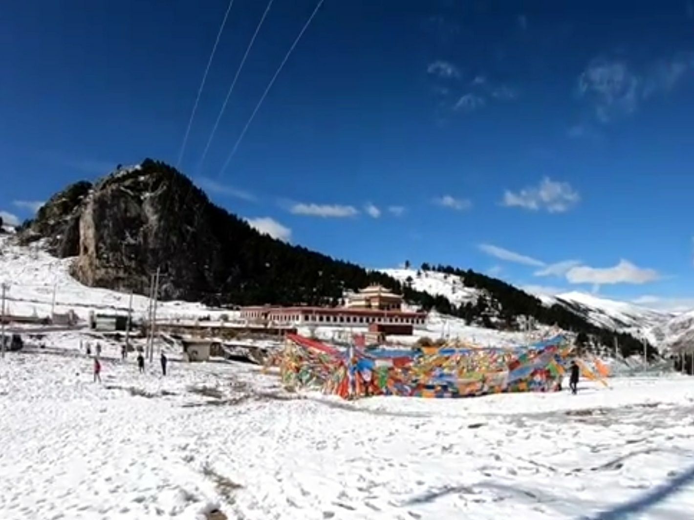 扎嘎神山