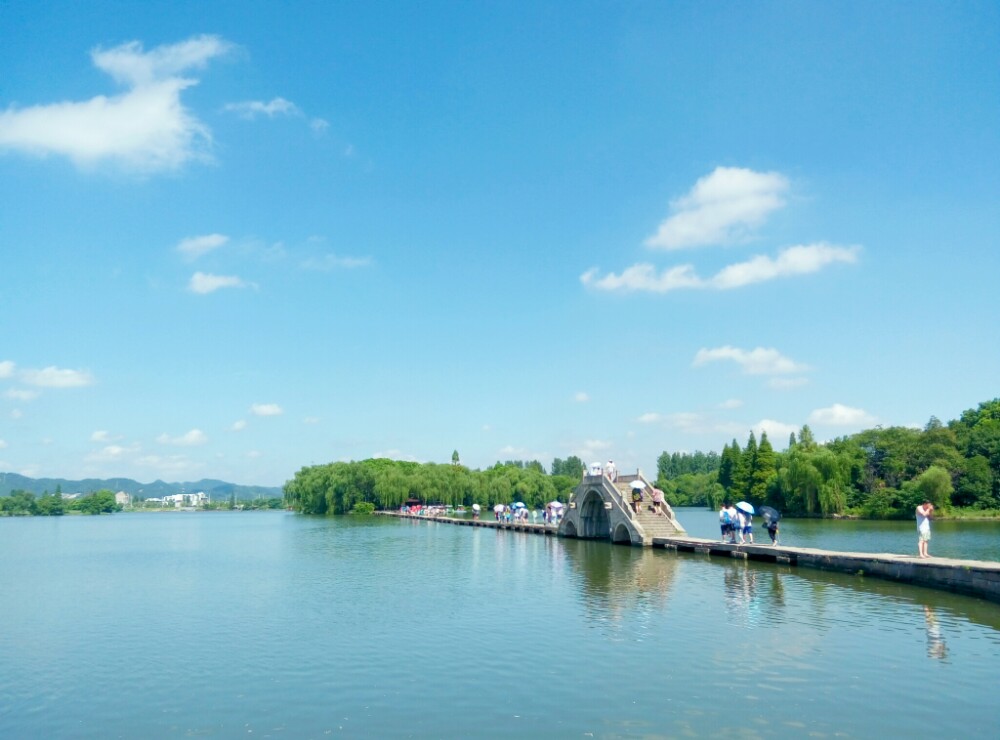 鉴湖
