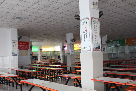 都江堰大学之旅之四川工商职业技术学院——技术与工艺的结合地