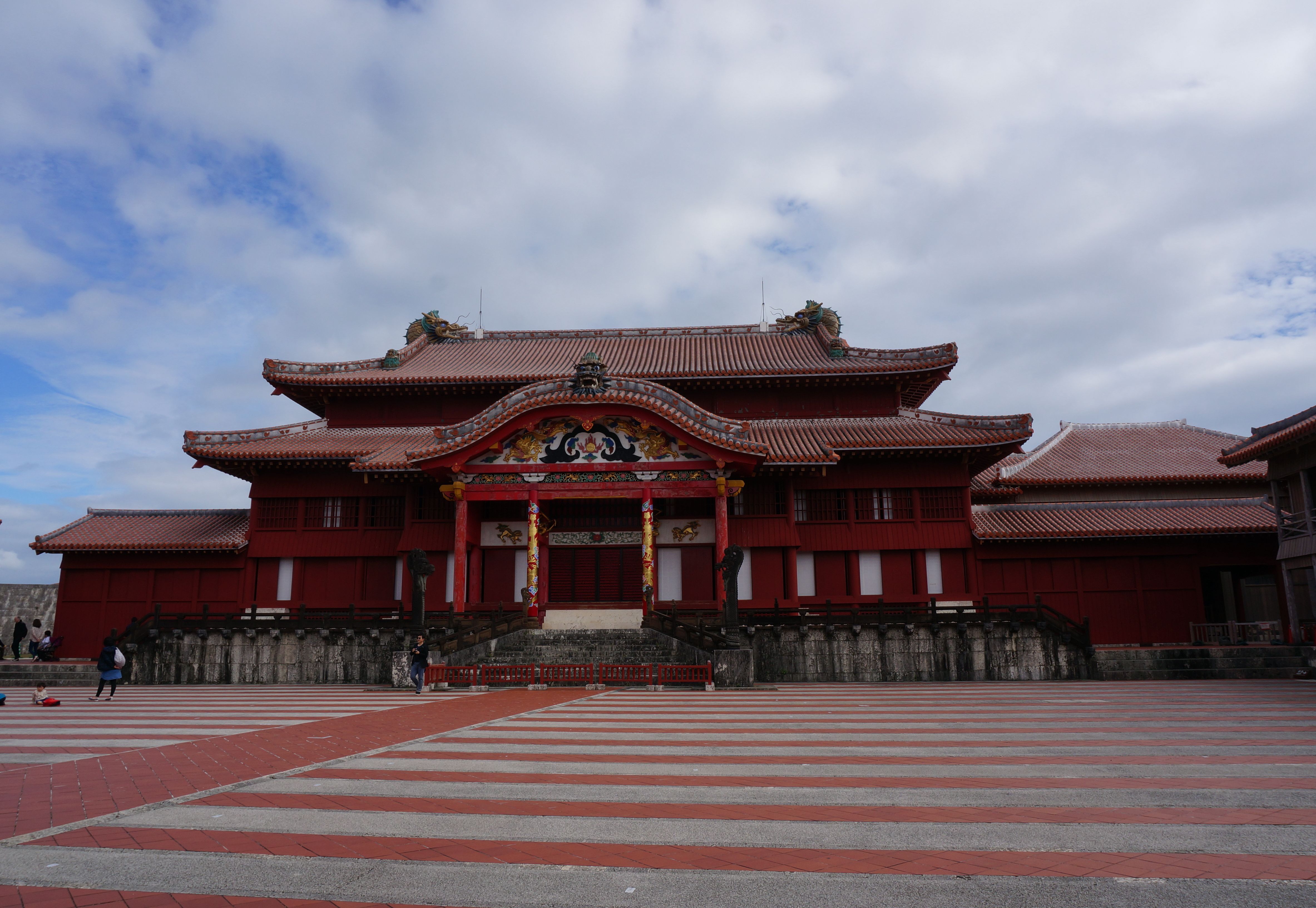 那霸冲绳首里城公园好玩吗,那霸冲绳首里城公园景点样