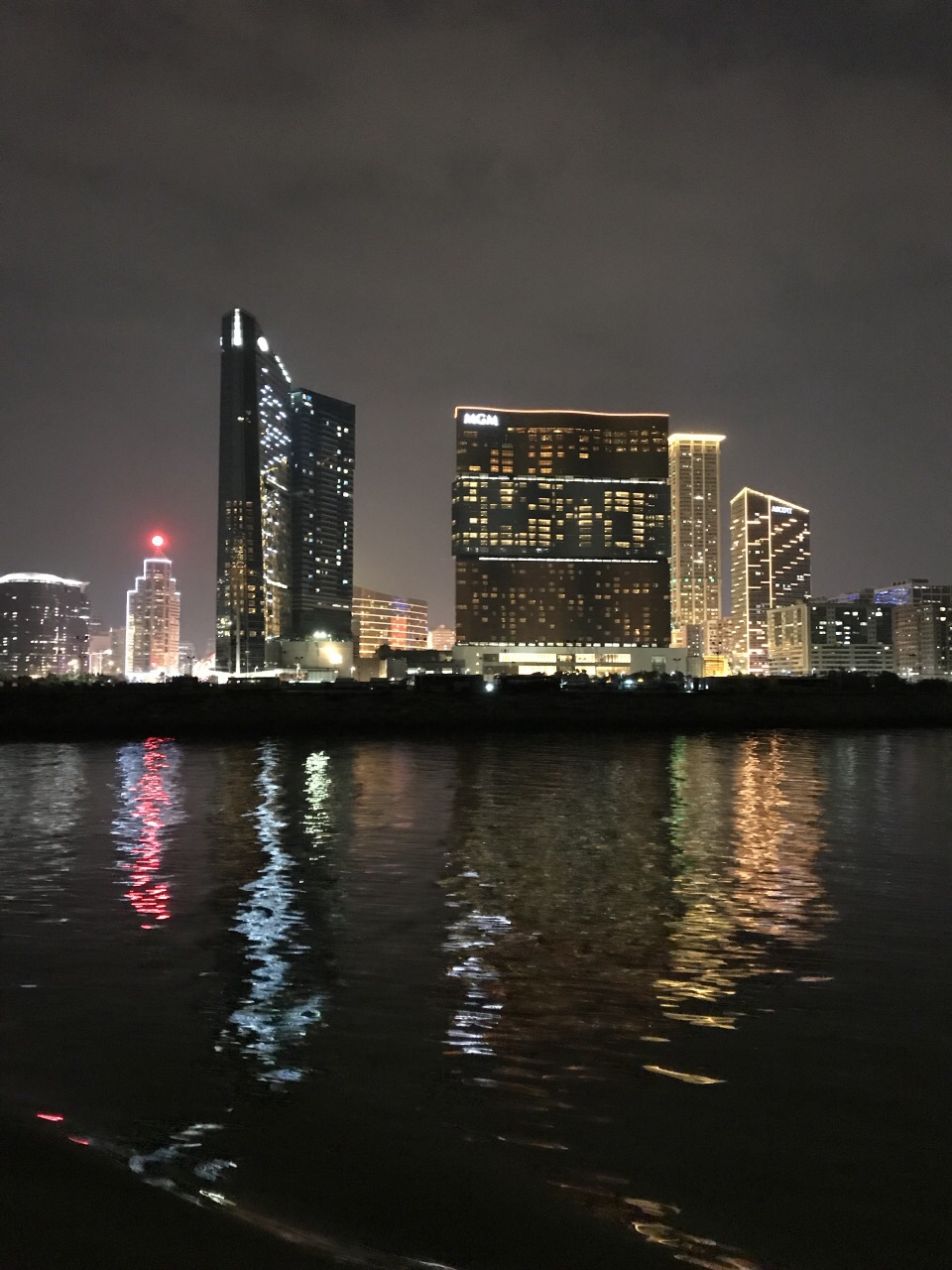 【携程攻略】珠海澳门环岛游景点,挺好的夜景,加上里