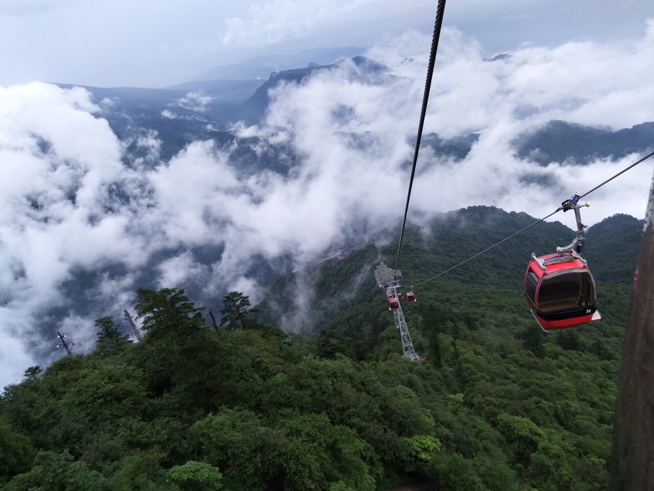 洪雅瓦屋山好玩吗,洪雅瓦屋山景点怎么样_点评_评价