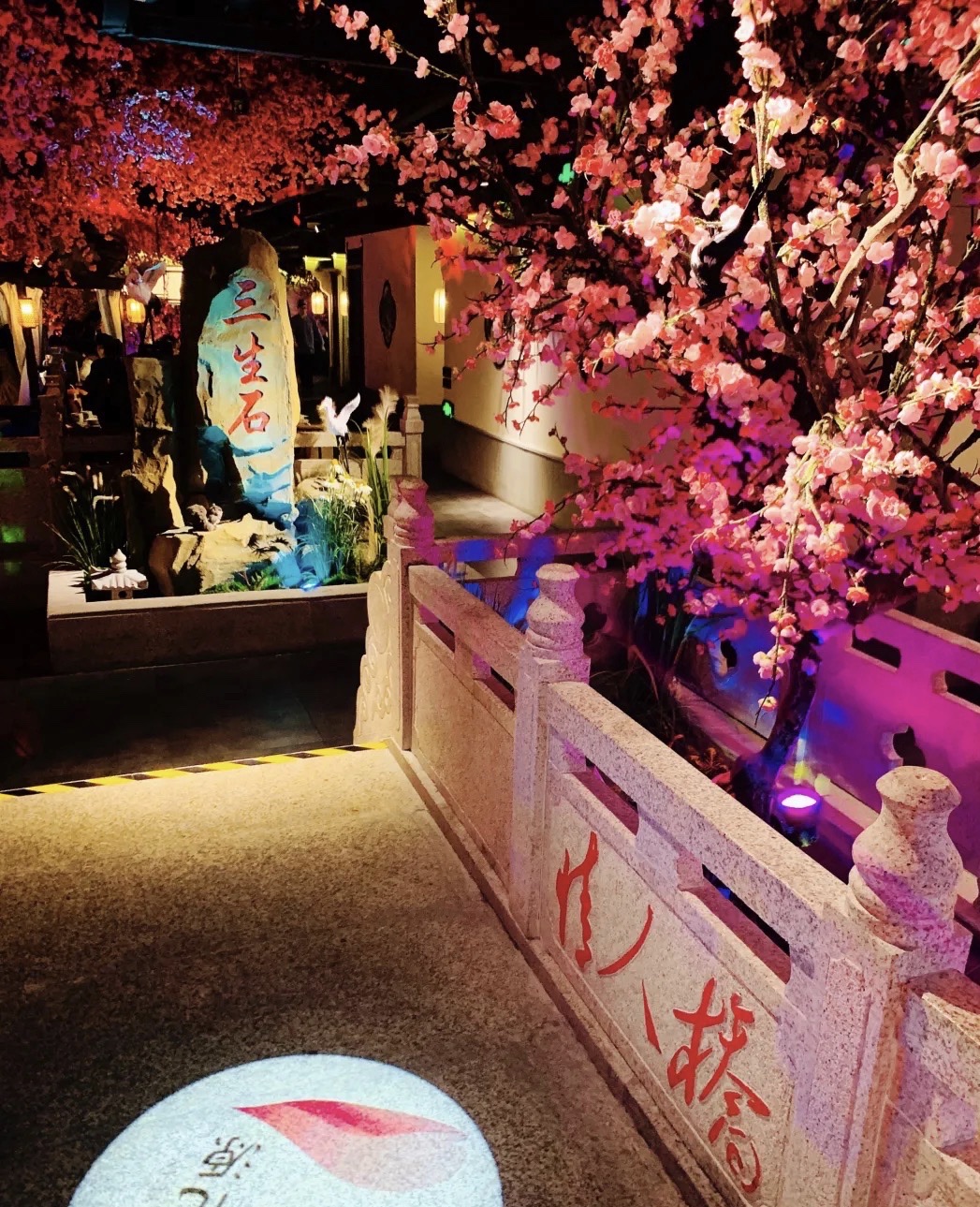 2021暗恋桃花源(大宁国际店)美食餐厅,小朋友非常喜欢 「金屋藏娇」.