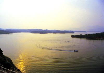 高安上游湖景区好玩吗,高安上游湖景区景点怎么样