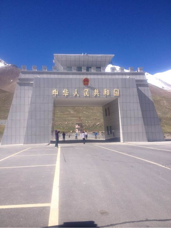 喀什塔县红其拉甫帕米尔高原旅游攻略(包.车)