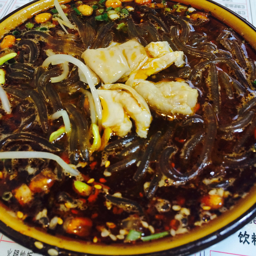 肥肠酸辣粉