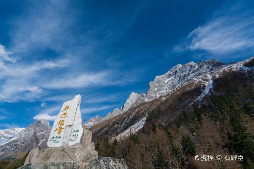 四姑娘山上下干海子攻略,上下干海子门票/游玩攻略