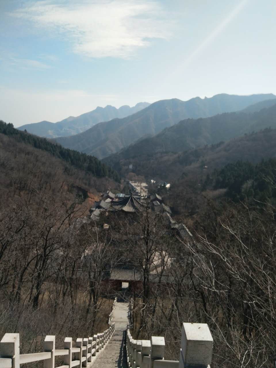 鹤伴山