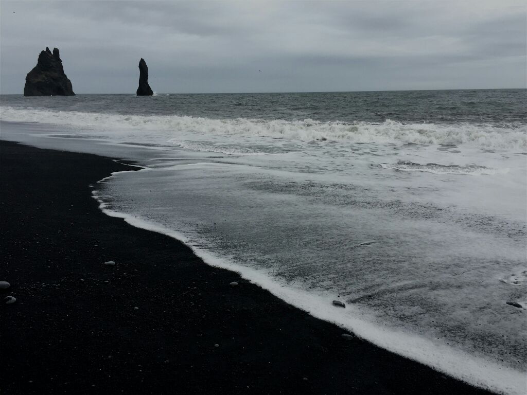 黑沙滩