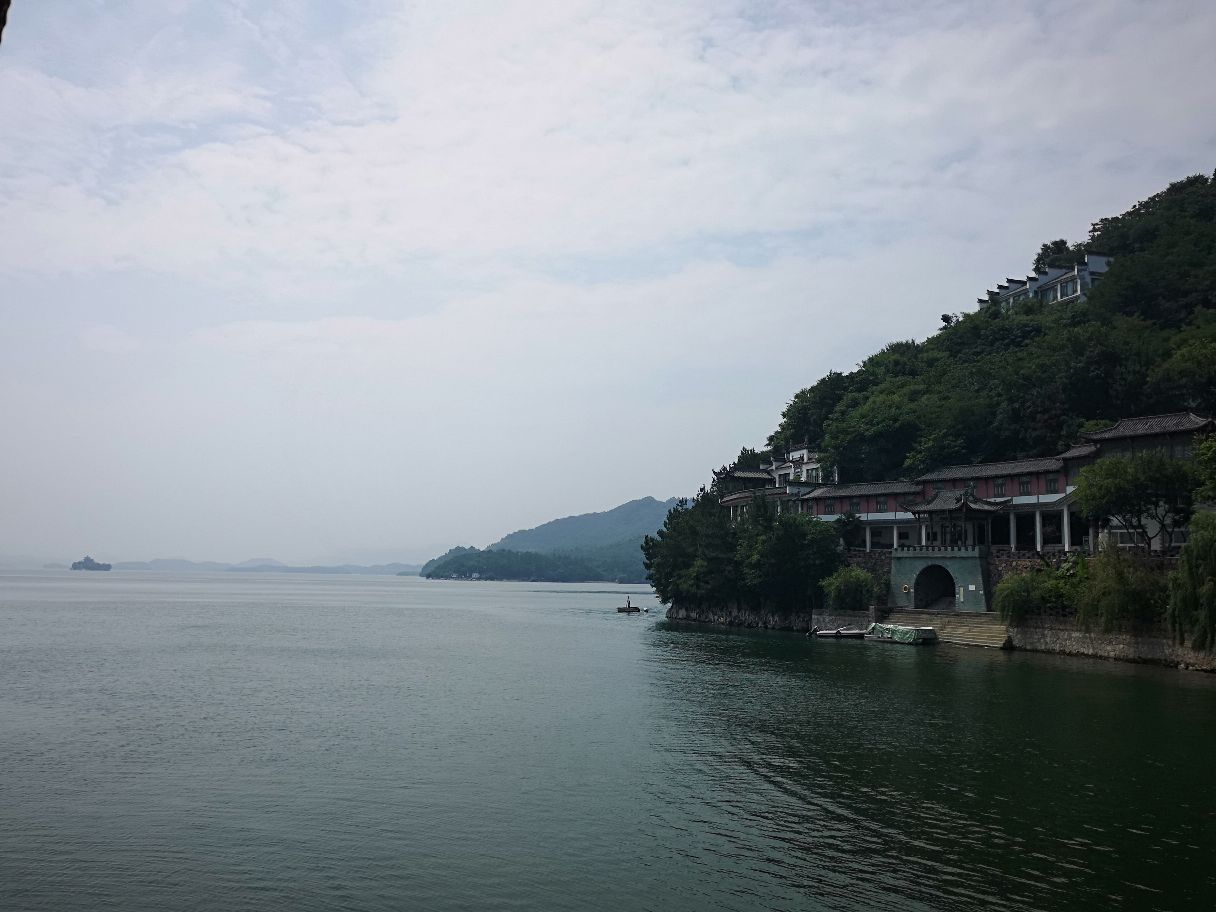 舒城万佛湖风景区好玩吗,舒城万佛湖风景区景点怎么样