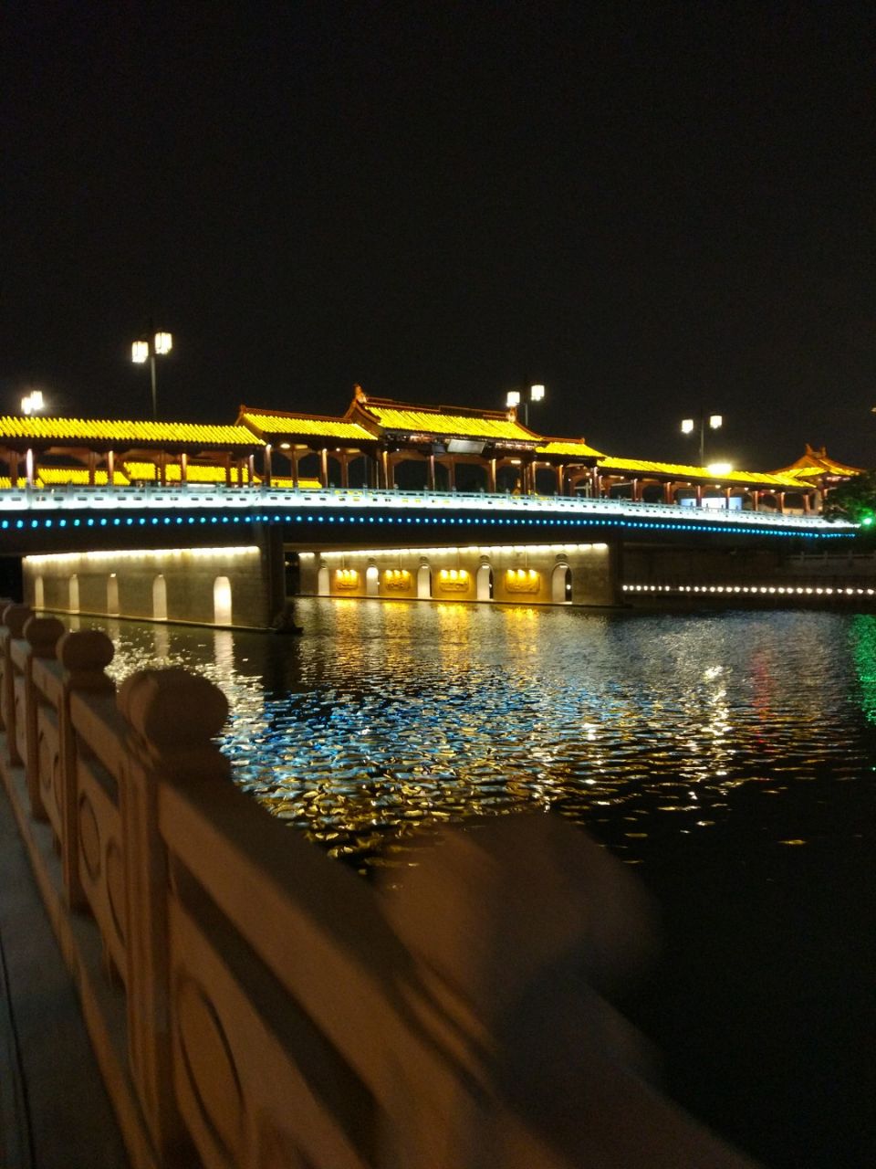 苏州站