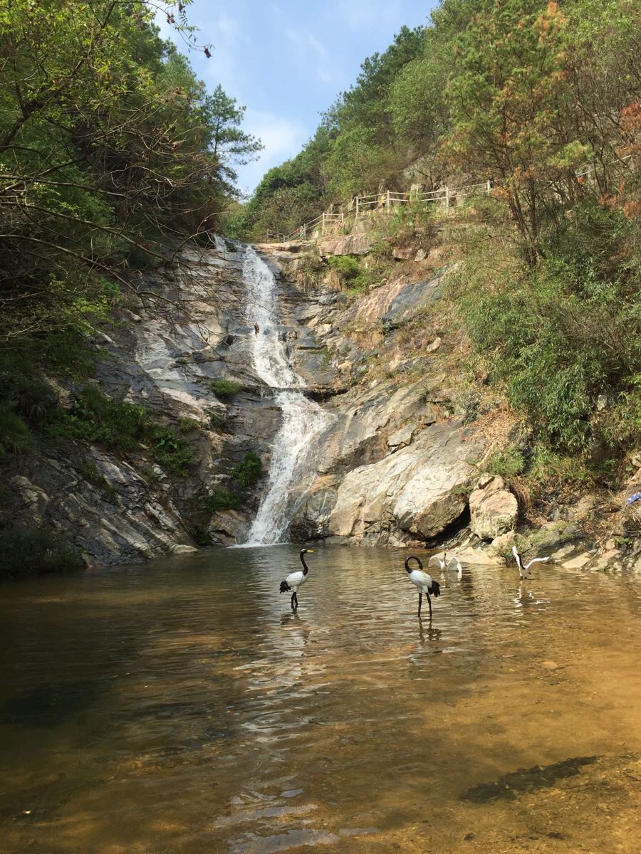 披雪瀑风景区旅游景点攻略图