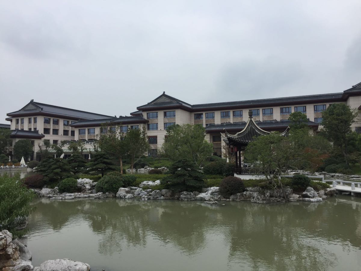 【携程攻略】扬州虹桥坊购物,想不到国宾酒店后面居然有这么一个好