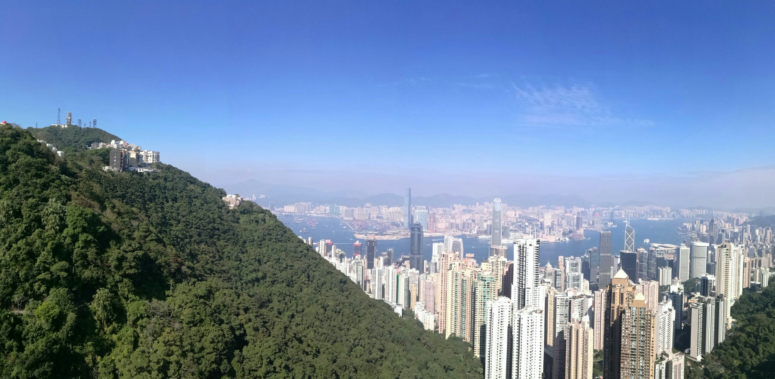 【携程攻略】香港太平山顶景点,香港旅游必去之景点,坐缆车到山顶