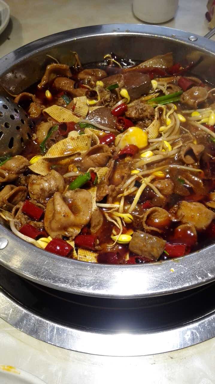 火胖子肥肠煲(西乡流塘店)