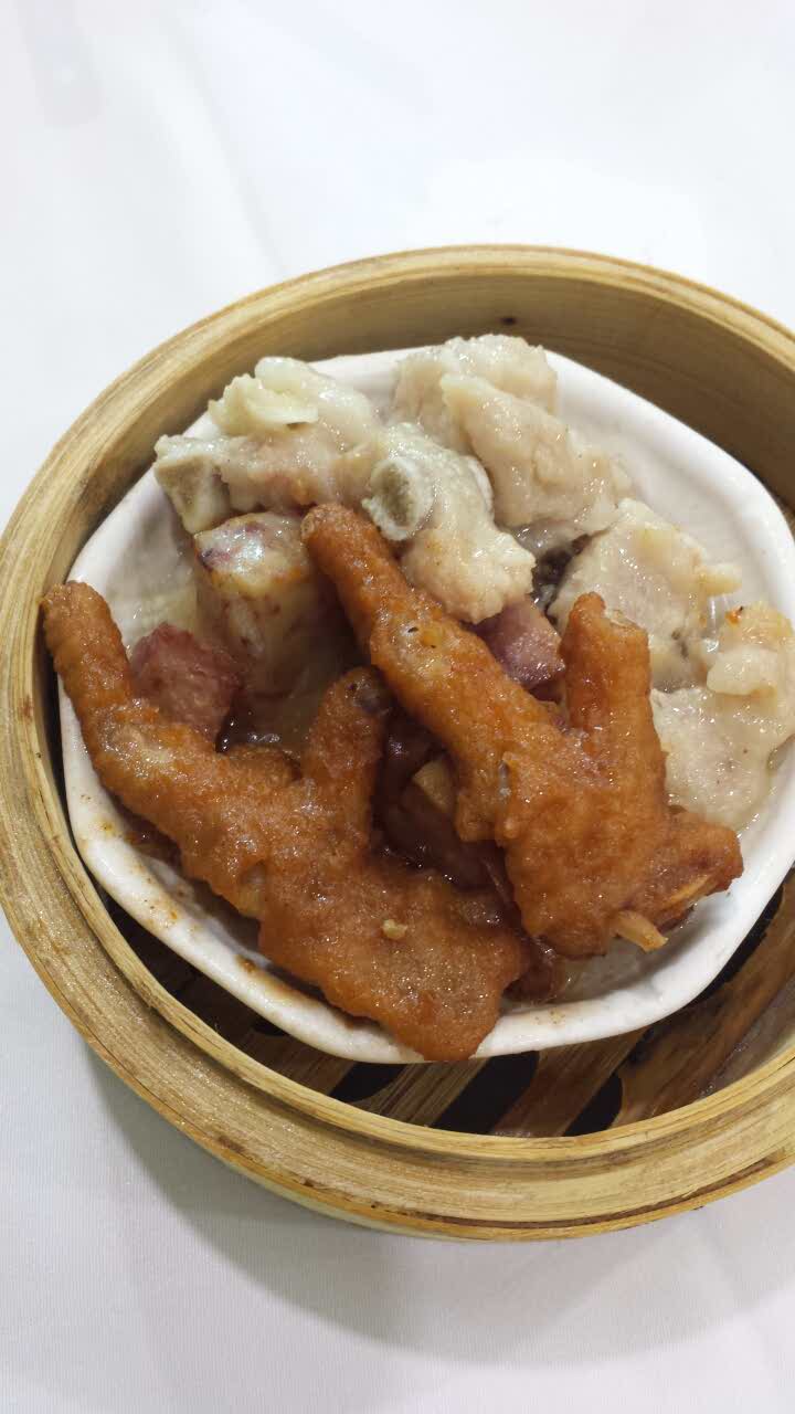 鸿星海鲜酒家(配置路店)室内设计对电脑起义的要求图片