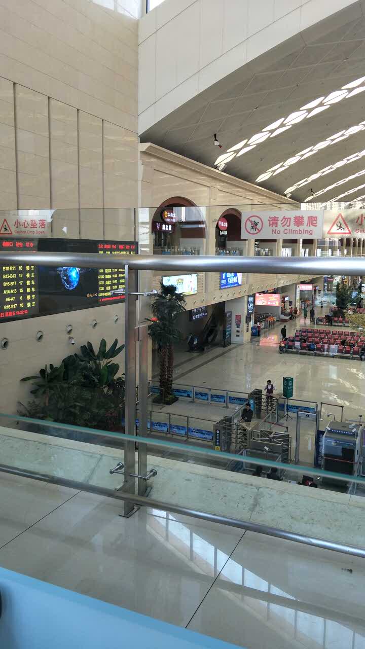 李先生(哈西高铁站餐厅)