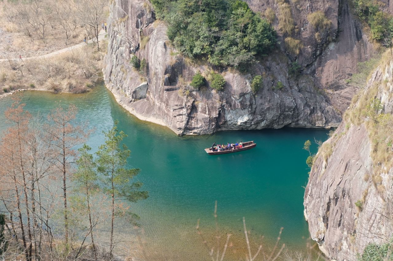 石桅岩