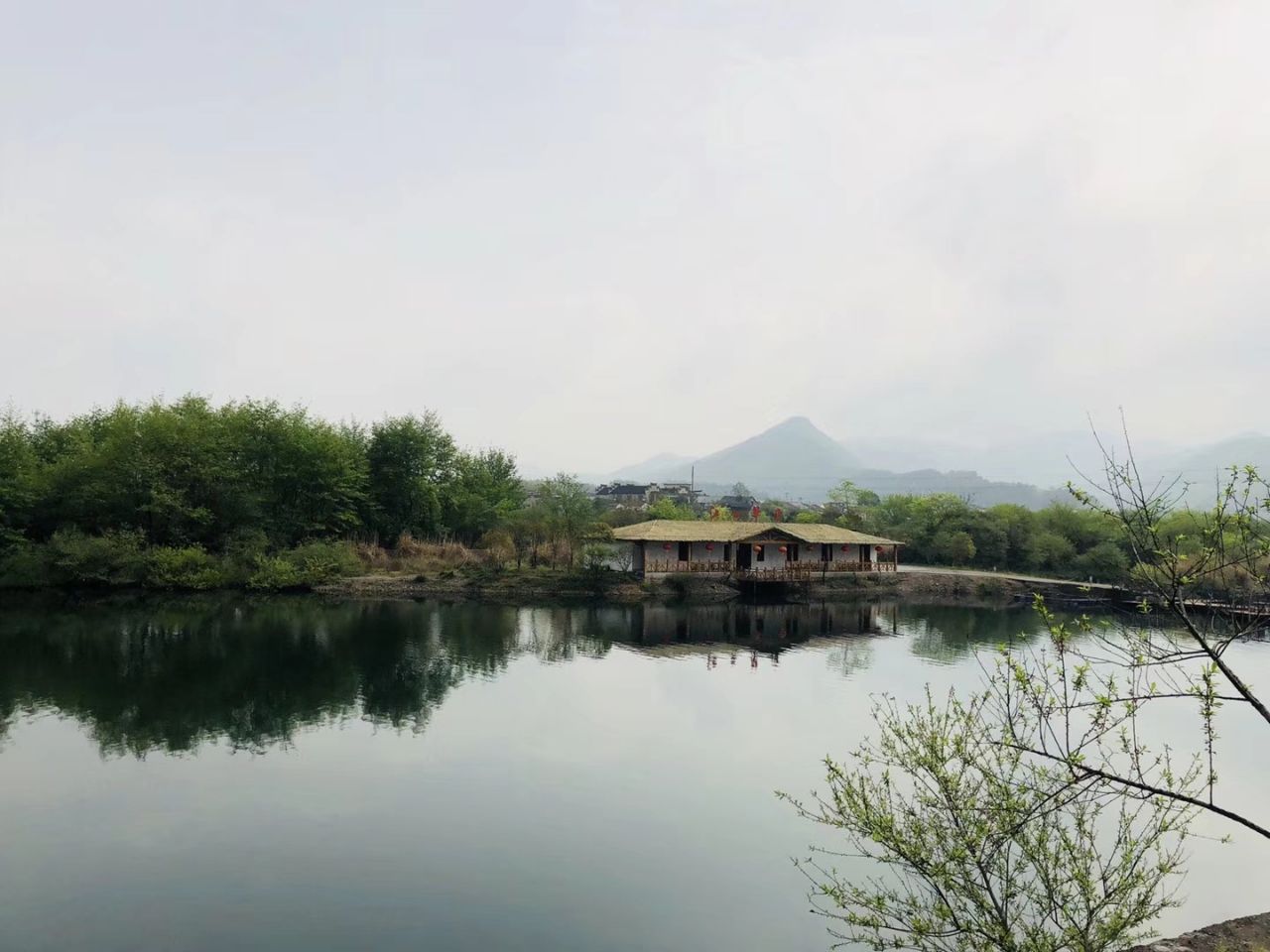 泾县桃花潭畔旅游度假区好玩吗,泾县桃花潭畔旅游度假