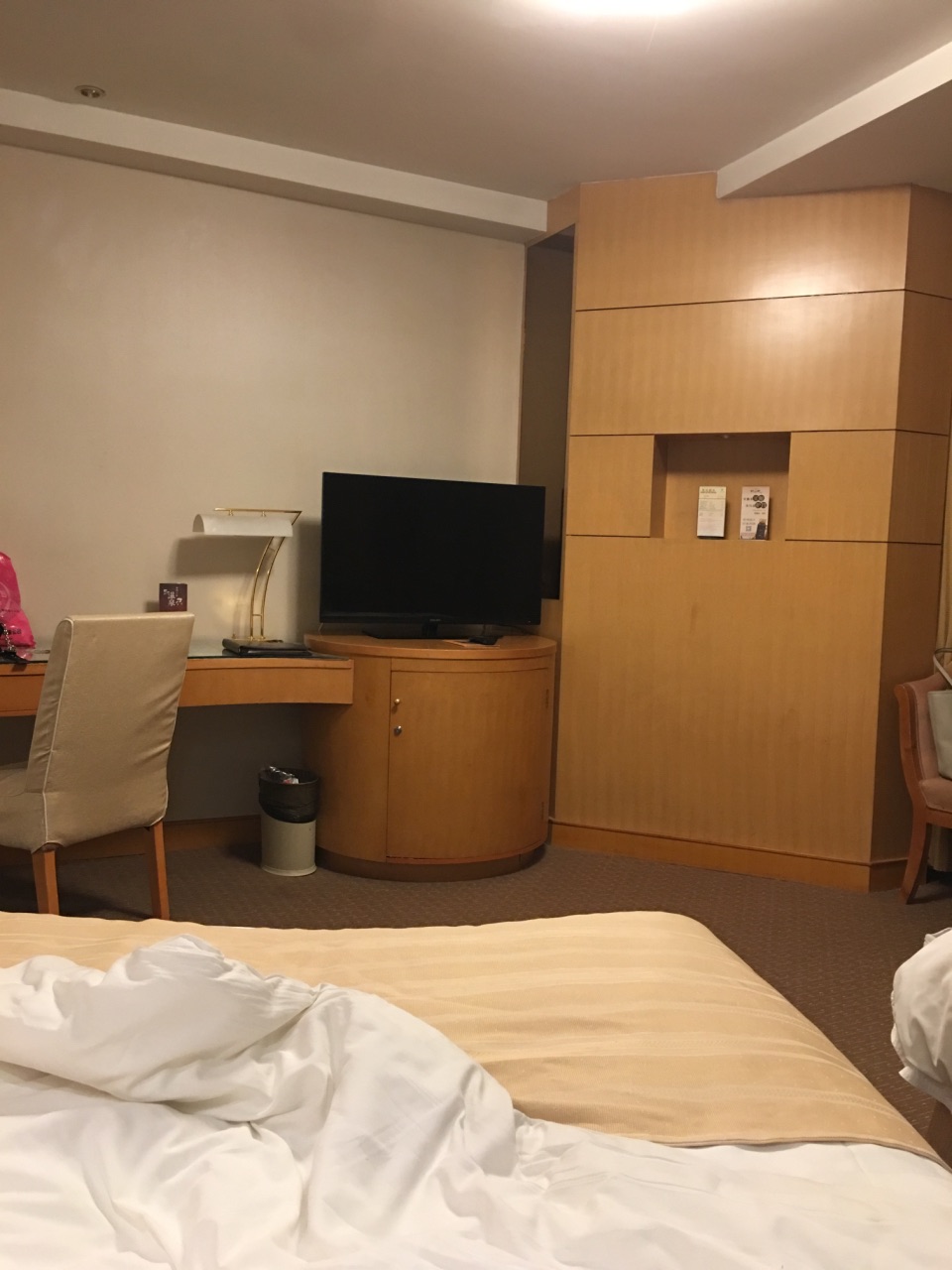 2022黄埔大酒店·茗城咖啡厅美食餐厅,在军总对面,设施较为陈旧,.