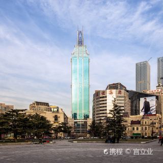 大连世贸大厦观景台       其它景点 距景点468m