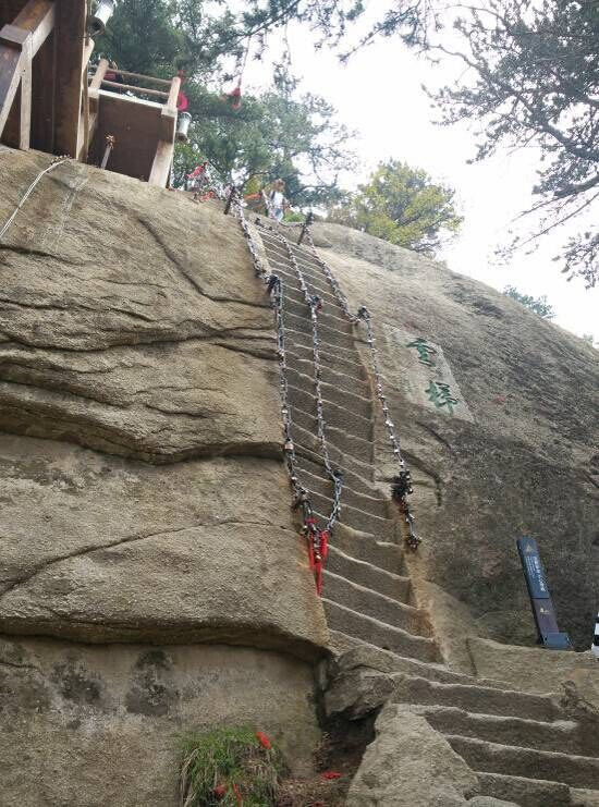 华山游:一次美丽的探险,一场深刻的旅行