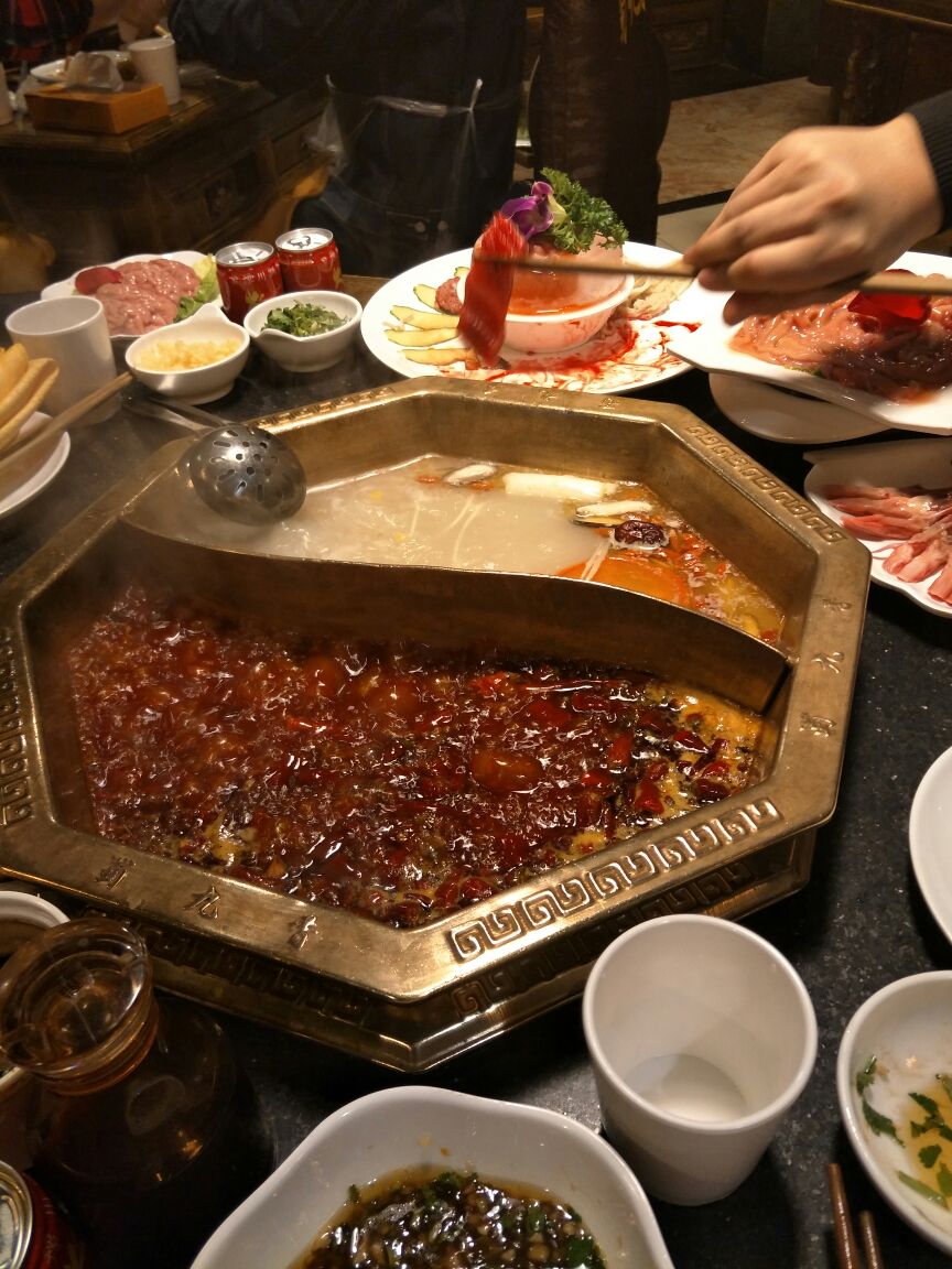 【携程美食林】成都蜀九香火锅酒楼(彩虹店)餐馆,我们