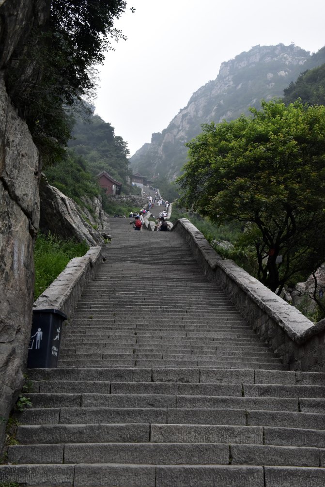泰山什么时候去游玩风景比较美?