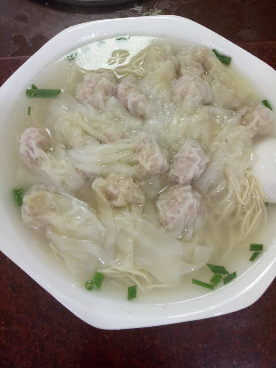 粤轩塱鹤云吞瓦罉饭