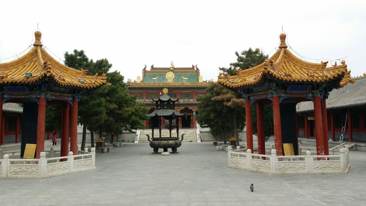 席力图召