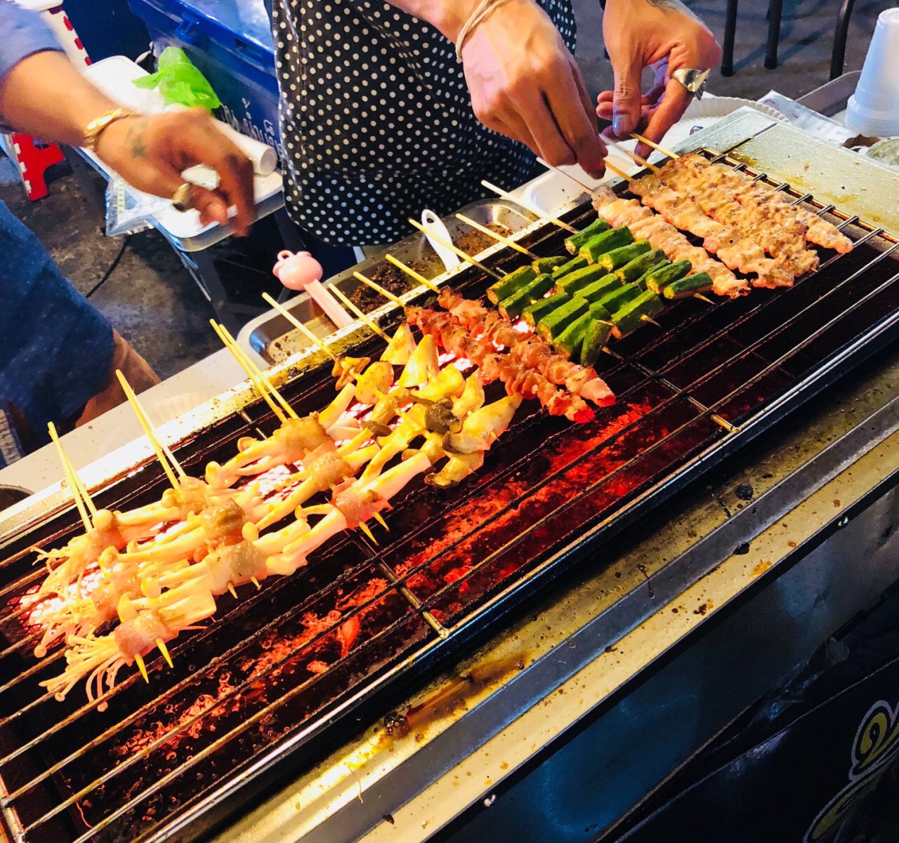 拉差达火车夜市地图图片