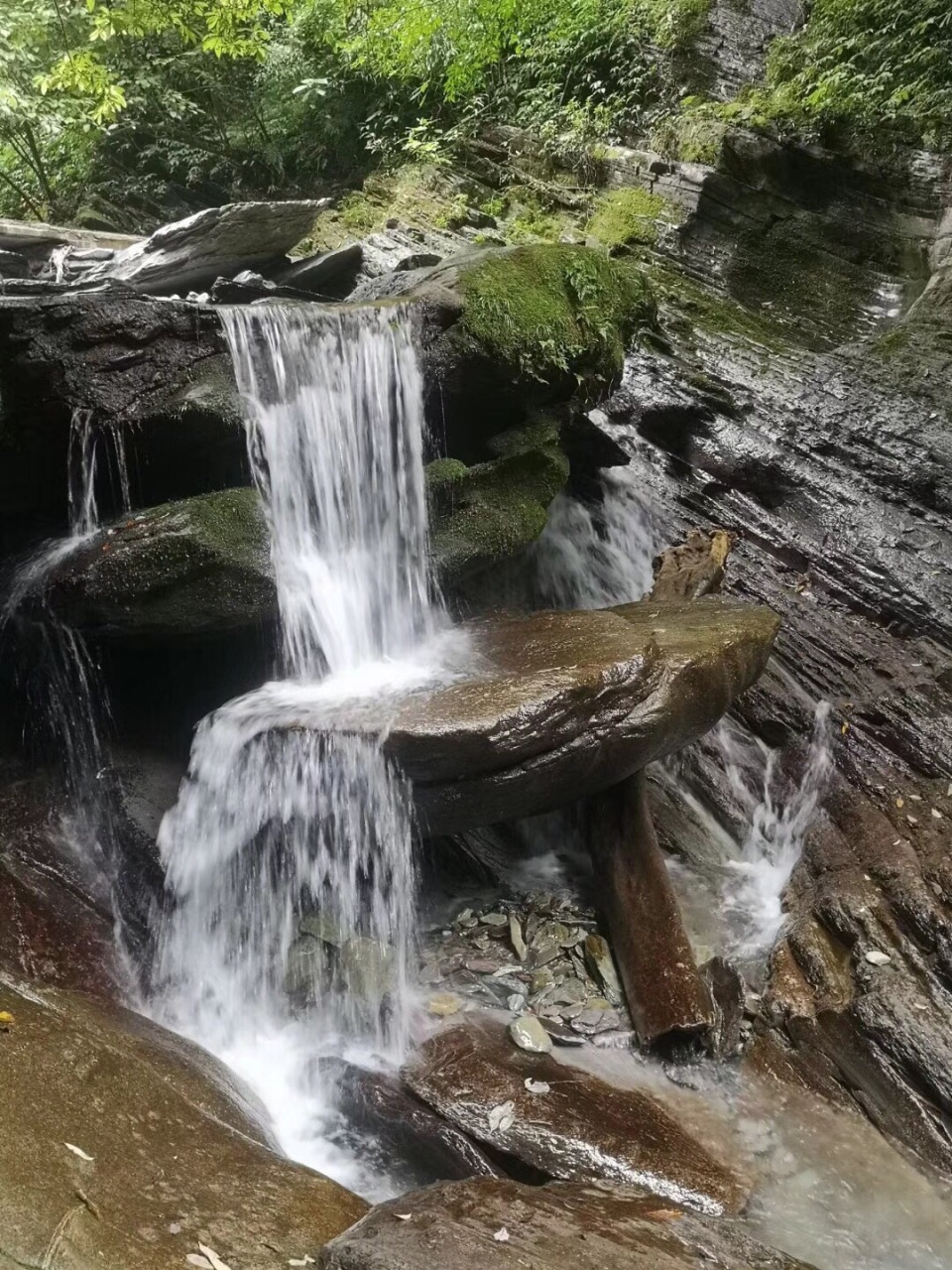 铜仁亚木沟风景区好玩吗,铜仁亚木沟风景区景点怎么样